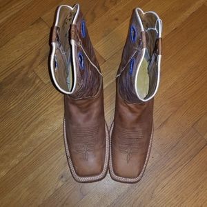 Cowboy boots square toe
